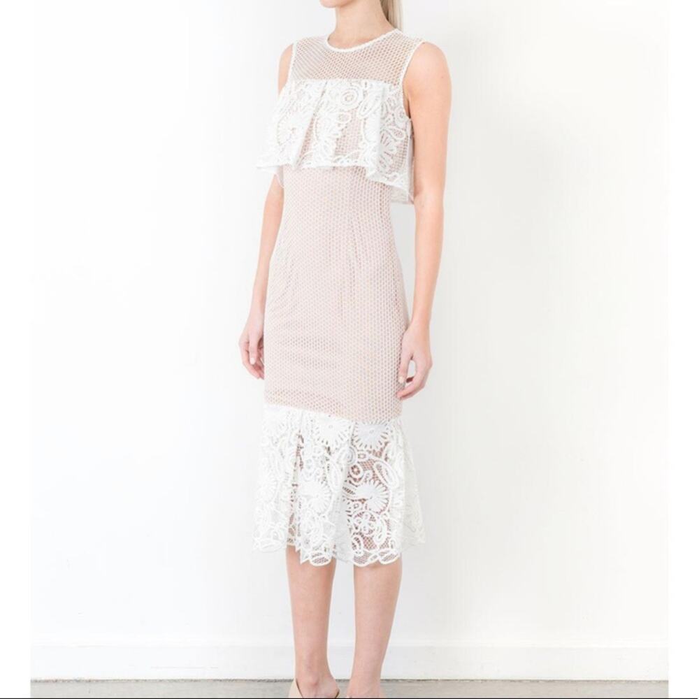 Elliatt Pink and White Lace Dress
